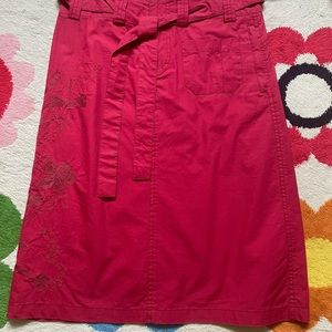 Dynamite red skirt, size 3